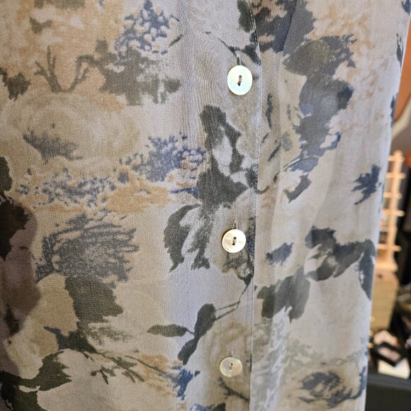 NWOT Gray Floral 100% Silk Button Down Shirt L 12-14 - Picture 9 of 10